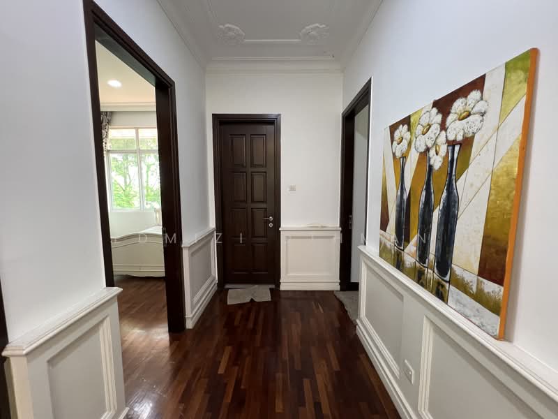 Rumah Berkembar untuk Dijual di Saujana (Selangor) - Edmizi Othman - Corridor - PropertyGuru.com.my