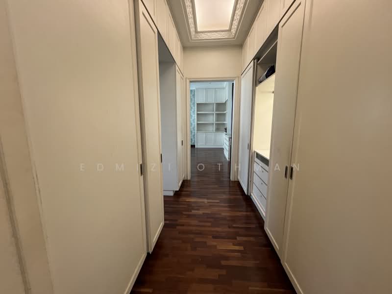 Rumah Berkembar untuk Dijual di Saujana (Selangor) - Edmizi Othman - Corridor - PropertyGuru.com.my