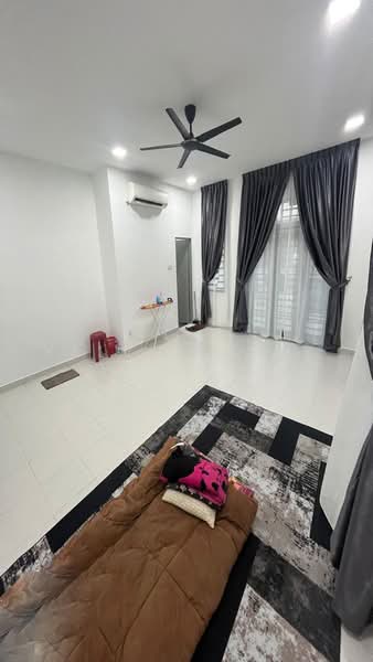 2-storey Terraced House for Rent in Taman Pulai Utama (Skudai) - Kelvin Chee - Living Room - PropertyGuru.com.my