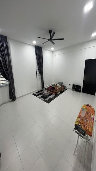 2-storey Terraced House for Rent in Taman Pulai Utama (Skudai) - Kelvin Chee - Living Room - PropertyGuru.com.my