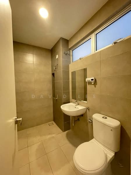 Rumah Teres untuk Dijual di Kota Emerald (Rawang) - David Lee - Bathroom - PropertyGuru.com.my