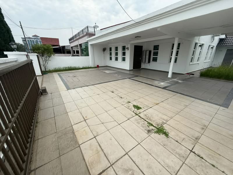 Rumah Berkembar untuk Disewa di Taman Lim (Ipoh) - Nicholas Lee - Exterior - PropertyGuru.com.my