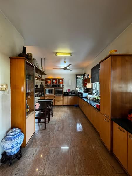 Bungalow House untuk Dijual di Bukit Bandaraya (Bangsar) - Angela Lee - Kitchen - PropertyGuru.com.my