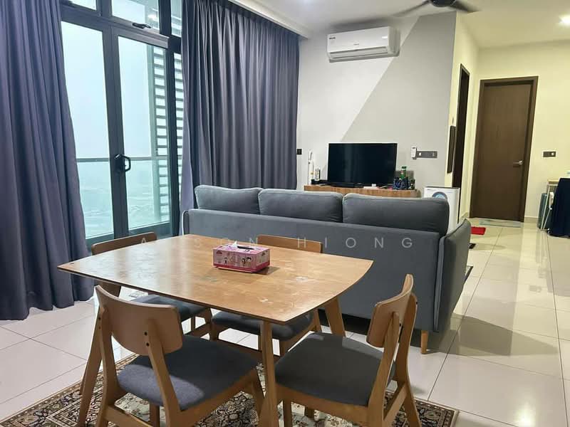 Kediaman Servis untuk Dijual di Green Haven - Anson Hiong - Living Room - PropertyGuru.com.my