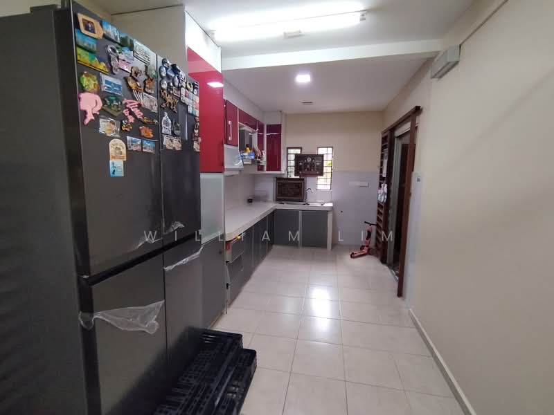 Rumah Teres 2-Tingkat untuk Dijual di Taman Mesra (Shah Alam) - William Lim - Kitchen - PropertyGuru.com.my
