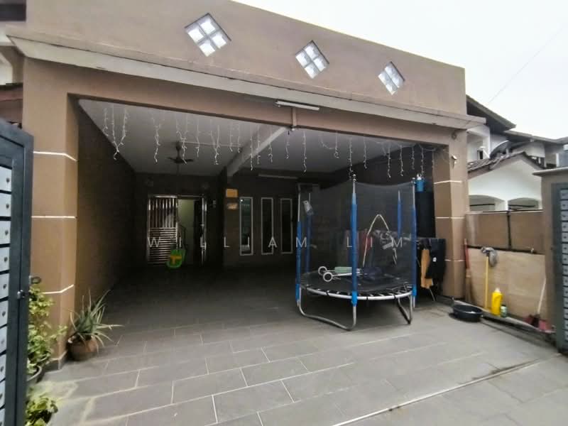 Rumah Teres 2-Tingkat untuk Dijual di Taman Mesra (Shah Alam) - William Lim - Exterior - PropertyGuru.com.my