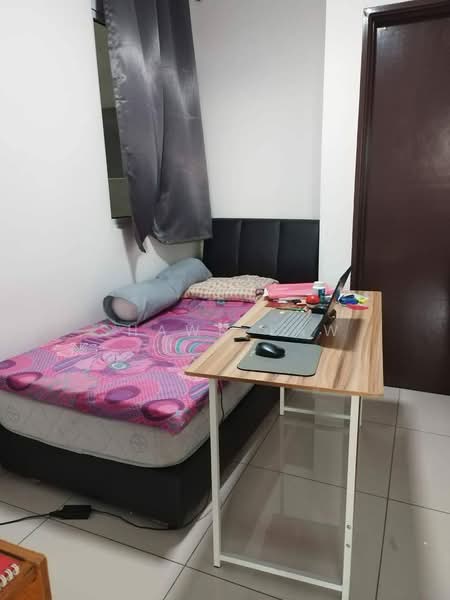 Kediaman Servis untuk Dijual di KSL Residence @ Daya - Shawn Law - Bedroom - PropertyGuru.com.my