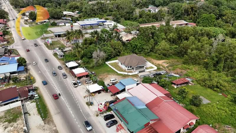 Bungalow House for Sale in Balok (Pahang) - Idham Che'Ali - Exterior - PropertyGuru.com.my
