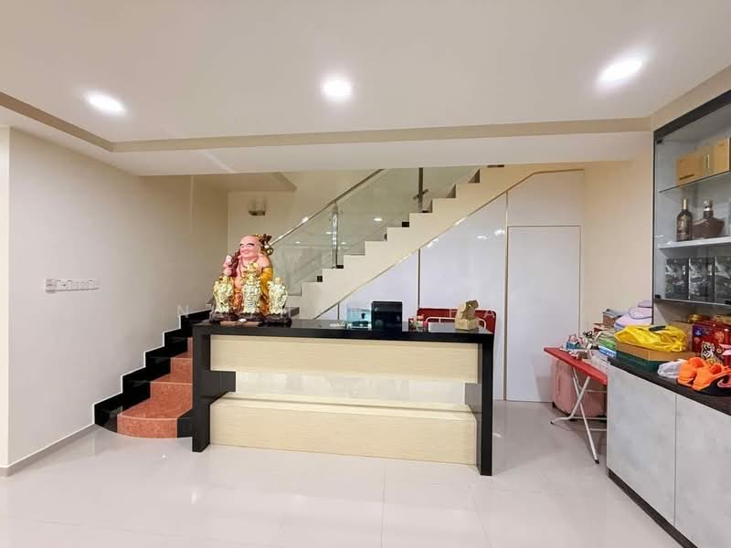 2-storey Terraced House for Sale in Bandar Baru Permas Jaya (Permas Jaya) - Nathan Chan - PropertyGuru.com.my