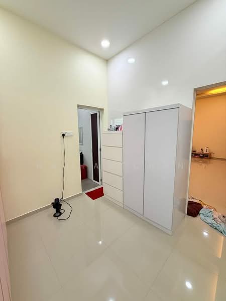 2-storey Terraced House for Sale in Bandar Baru Permas Jaya (Permas Jaya) - Nathan Chan - PropertyGuru.com.my