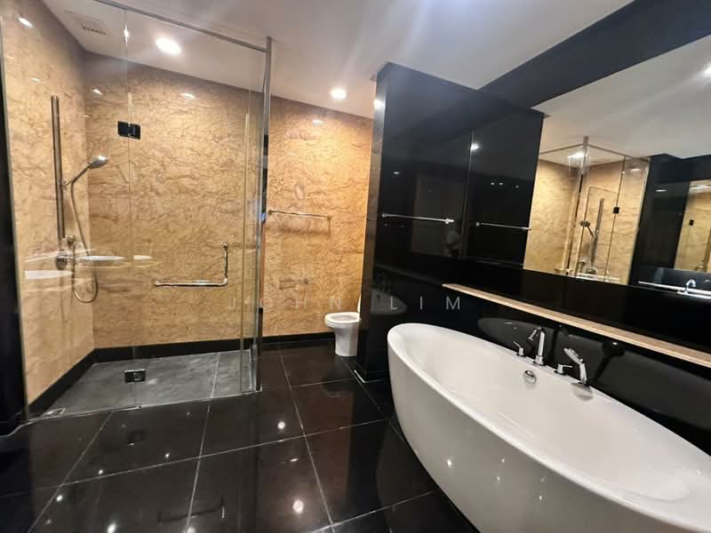 Kediaman Servis untuk Disewa di St Mary Residences - John Lim - Bathroom - PropertyGuru.com.my