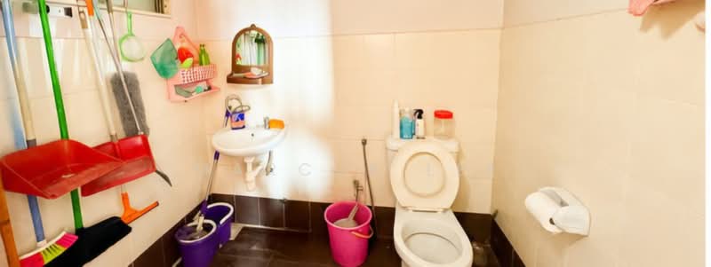 Kondominium untuk Dijual di Magna Ville - Marcus Lee - Bathroom - PropertyGuru.com.my