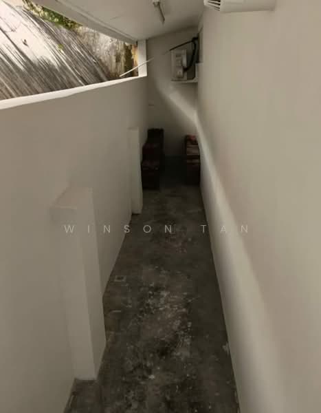 Rumah Berkembar untuk Dijual di Taman Serene (Johor Bahru) - Winson Tan - Corridor - PropertyGuru.com.my