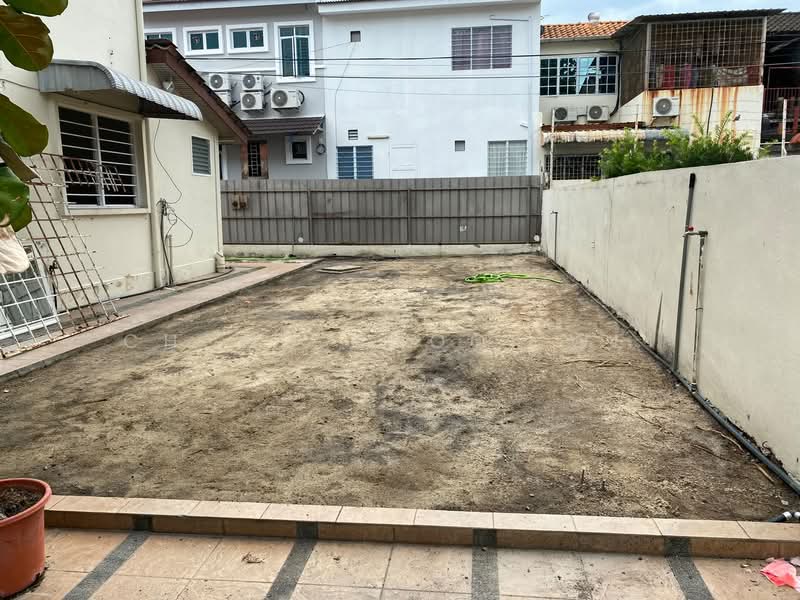 Rumah Berkembar untuk Disewa di Island Glades (Jelutong) - Chong Chooi Wei - Exterior - PropertyGuru.com.my
