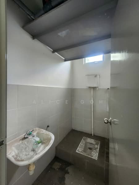 Shop / Office for Rent in Nusa Sentral (Iskandar Puteri (Nusajaya)) - Alice Goh - Bathroom - PropertyGuru.com.my