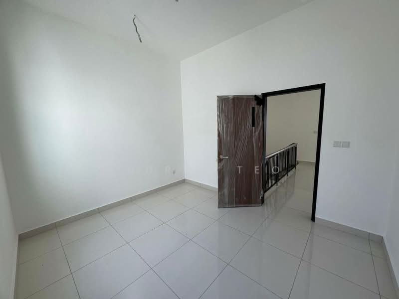 Cluster House for Sale in Taman Impian Emas (Skudai) - Andrew Teo - Interior - PropertyGuru.com.my