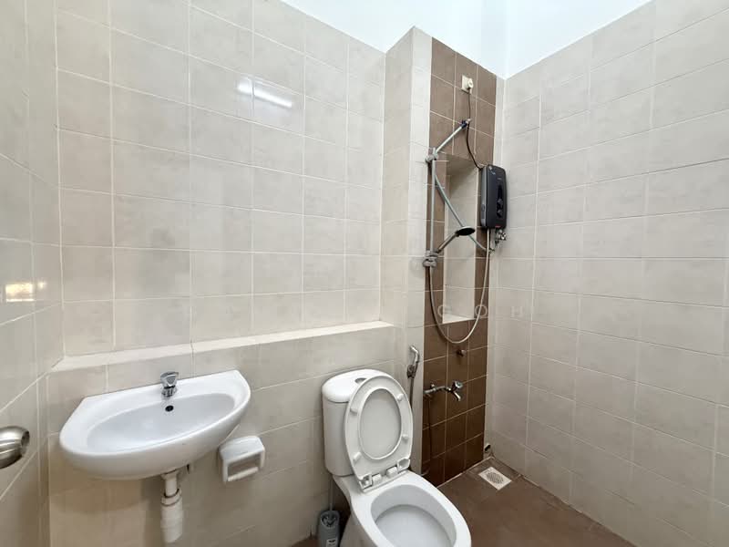 2-storey Terraced House for Sale in Setia Impian (Setia Alam) - GABRIEL GOH - Bathroom - PropertyGuru.com.my