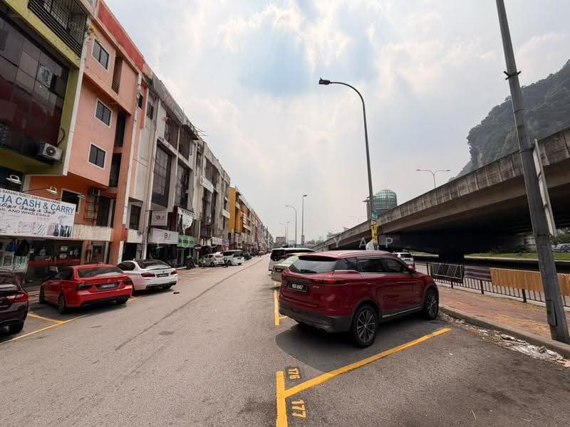Kedai untuk Dijual di Taman Sri Batu Caves (Batu Caves) - Eugene Yap - PropertyGuru.com.my