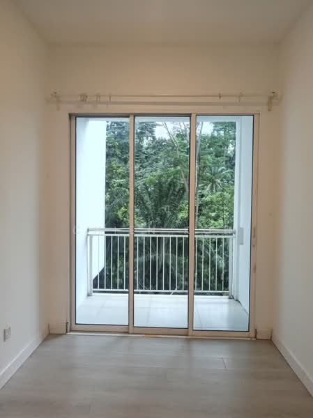 Rumah Bandar untuk Disewa di Pantai Dalam (Pantai) - Chien Koh - Balcony - PropertyGuru.com.my