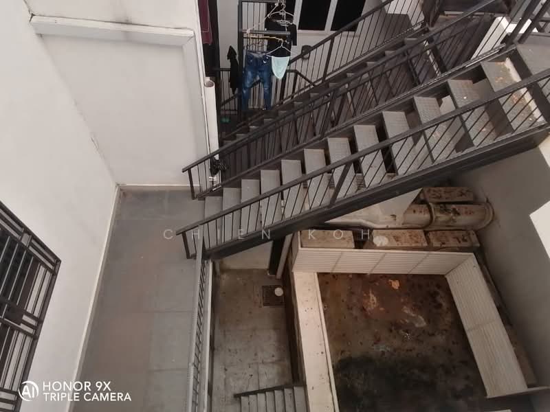 Rumah Bandar untuk Disewa di Pantai Dalam (Pantai) - Chien Koh - Exterior - PropertyGuru.com.my