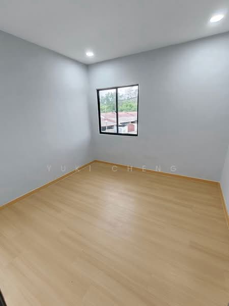 2-storey Terraced House for Sale in Taman Bukit Jaya (Ulu Tiram) - Yuki Cheng - PropertyGuru.com.my