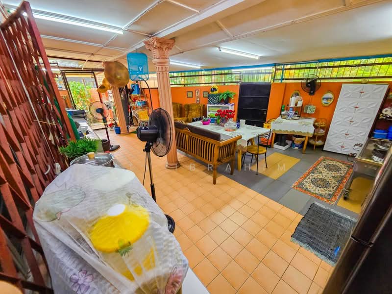 Bungalow House for Sale in Taman Sri Kajang (Kajang) - Azli Ibrahim - Interior - PropertyGuru.com.my