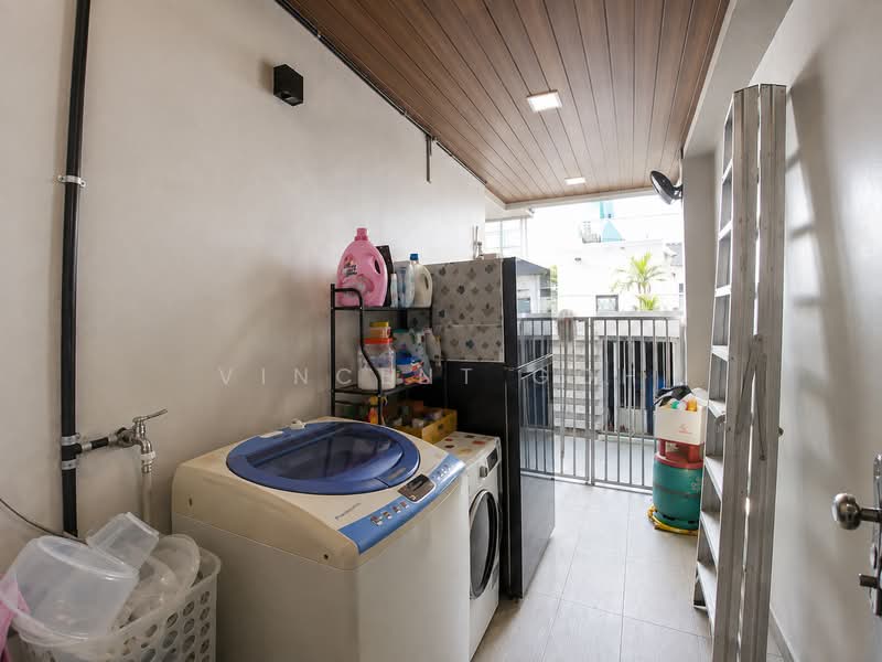 Semi-Detached House for Sale in Setia Damai (Setia Alam) - Vincent Goh - Balcony - PropertyGuru.com.my