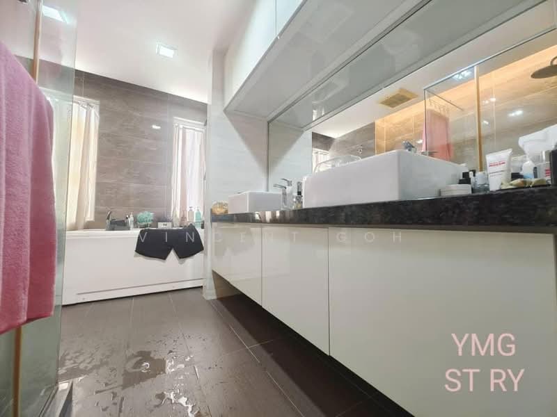 Semi-Detached House for Sale in Setia Damai (Setia Alam) - Vincent Goh - Bathroom - PropertyGuru.com.my