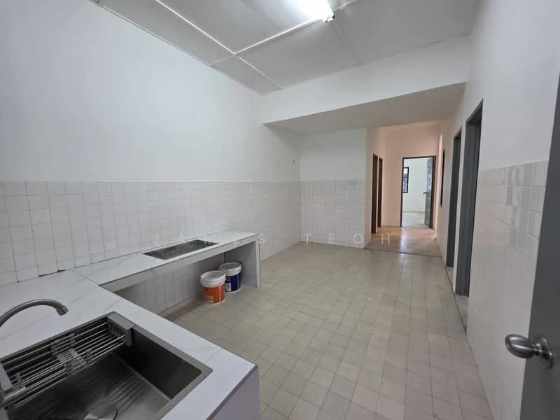 1-storey Terraced House for Sale in Taman Sri Meru (Kapar) - James Teoh - Kitchen - PropertyGuru.com.my