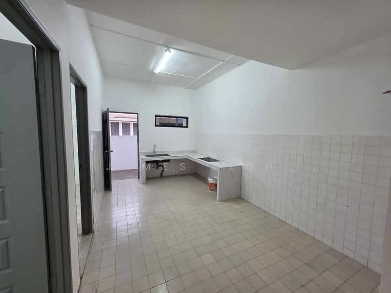 1-storey Terraced House for Sale in Taman Sri Meru (Kapar) - James Teoh - Kitchen - PropertyGuru.com.my