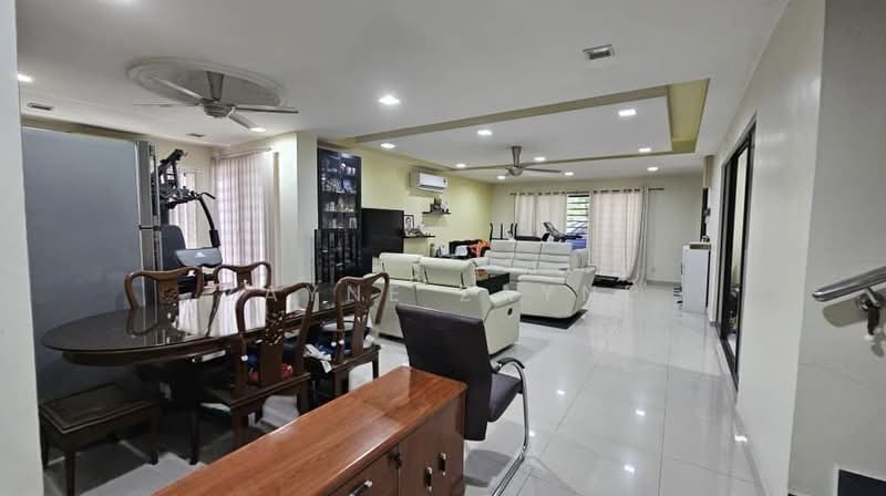 Semi-Detached House for Sale in Bukit Damansara (Damansara Heights) - Zayne Zayne - Living Room - PropertyGuru.com.my