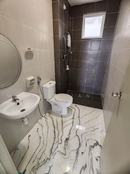 Service Residence for Rent at BSP 21 - Matthew Ian Sim - Bathroom - PropertyGuru.com.my