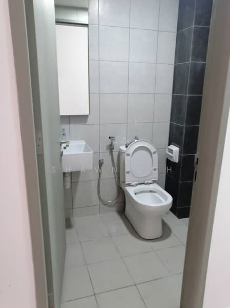 Kediaman Servis untuk Disewa di D'Vine - Shawn Loh - Bathroom - PropertyGuru.com.my