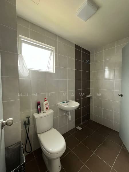 2-storey Terraced House for Sale in Kuala Selangor (Selangor) - Mimie Nawawi - Bathroom - PropertyGuru.com.my