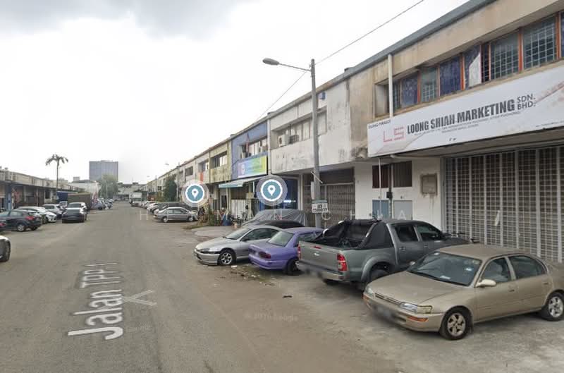 Semi-D Factory for Rent in Taman Perindustrian Puchong (Puchong) - Herman Chia - Exterior - PropertyGuru.com.my
