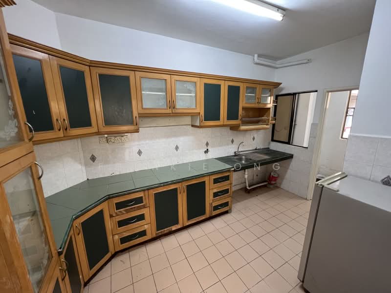 Condominium for Rent at Villa Angsana - Frankie Ong - Kitchen - PropertyGuru.com.my