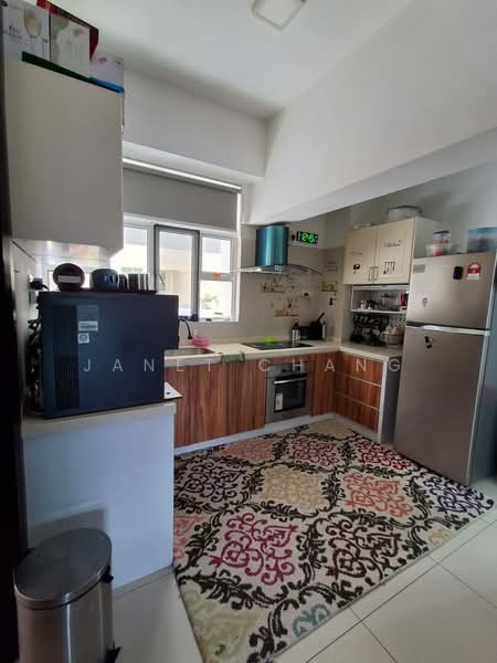 Service Residence for Sale at Summerton - Janet Chang - Kitchen - PropertyGuru.com.my