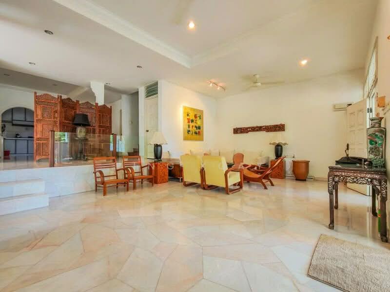 Rumah Berkembar untuk Dijual di Tanjung Tokong (Penang) - Ping Koay - Living Room - PropertyGuru.com.my