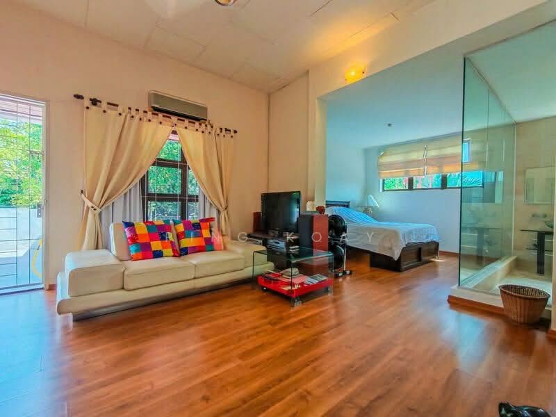 Rumah Berkembar untuk Dijual di Tanjung Tokong (Penang) - Ping Koay - Living Room - PropertyGuru.com.my
