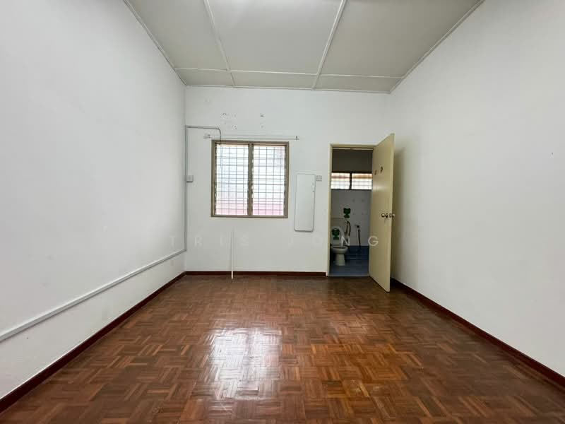 2-storey Terraced House for Sale in Rawang Perdana 2 (Rawang) - Tris Jong - Interior - PropertyGuru.com.my