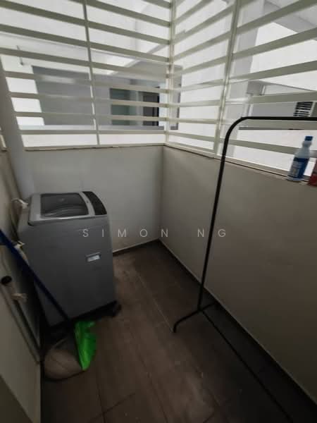 Kondominium untuk Disewa di Dutamas Residence - Simon Ng - Balcony - PropertyGuru.com.my