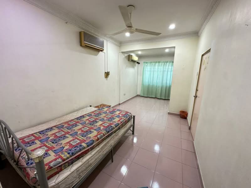 Terraced House for Sale in Puchong (Selangor) - David Tan - Bedroom - PropertyGuru.com.my