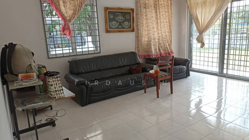 Semi-Detached House for Sale in Sepang (Selangor) - Firdaus N - Living Room - PropertyGuru.com.my