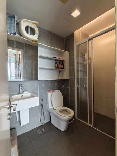 Kediaman Servis untuk Disewa di Garden Plaza - Derick Wu - Bathroom - PropertyGuru.com.my
