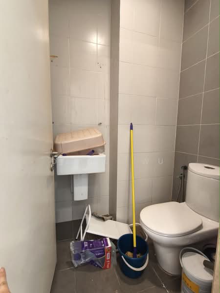 Kediaman Servis untuk Disewa di Garden Plaza - Derick Wu - Bathroom - PropertyGuru.com.my