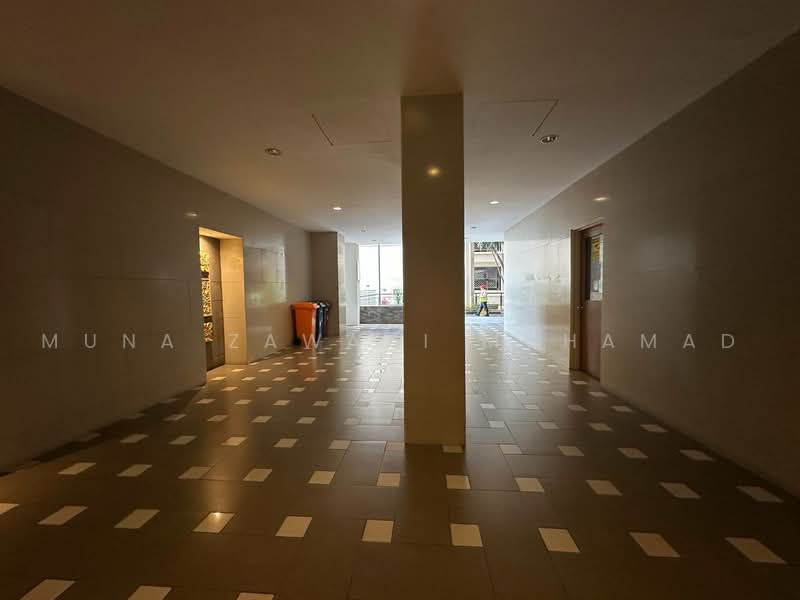 Condominium for Sale at Royal Domain Sri Putramas 2 - Muna Zawani Muhamad - Corridor - PropertyGuru.com.my