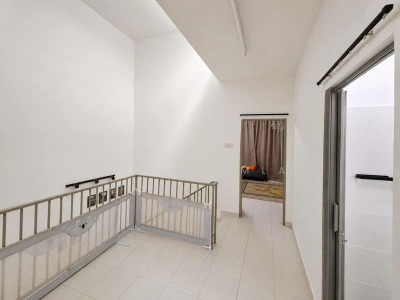 2-storey Terraced House for Sale in Taman Pulai Mutiara (Iskandar Puteri (Nusajaya)) - Fakhrul Imlan - Interior - PropertyGuru.com.my
