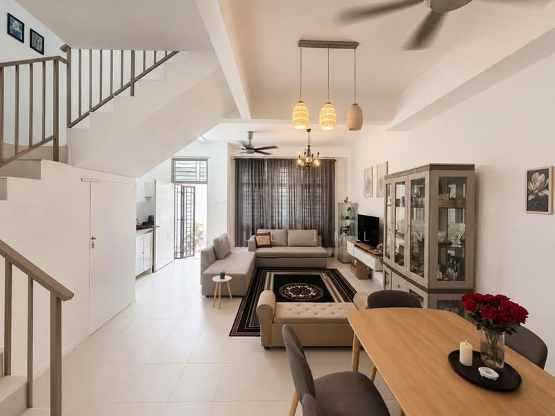 2-storey Terraced House for Sale in Taman Pulai Mutiara (Iskandar Puteri (Nusajaya)) - Fakhrul Imlan - Living Room - PropertyGuru.com.my