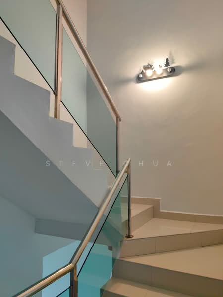 3-storey Terraced House for Sale in Sungai Buloh (Selangor) - Steve Chua - Corridor - PropertyGuru.com.my