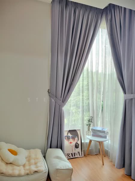 3-storey Terraced House for Sale in Sungai Buloh (Selangor) - Steve Chua - Living Room - PropertyGuru.com.my